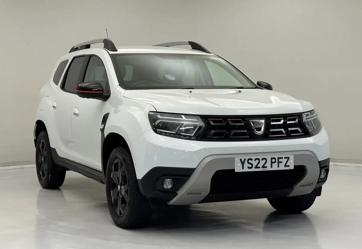 2022-dacia-duster-13-tce-extreme-se-150bhp-edc-big-0