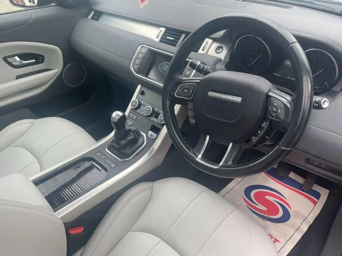 2016-land-rover-range-rover-evoque-20td4-se-tech-ss-hatchback-5d-big-15