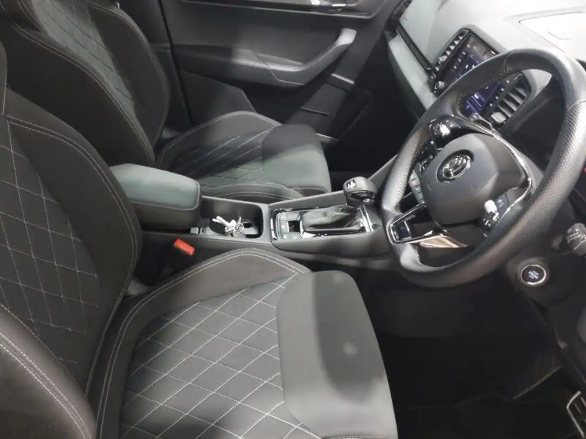 2024-skoda-karoq-20tdi-sportline-4x4-dsg-big-17