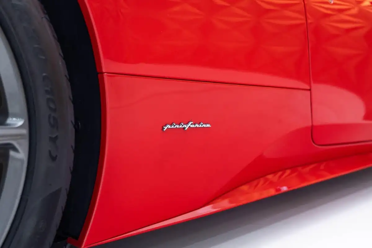 2012-ferrari-458-45-italia-big-31