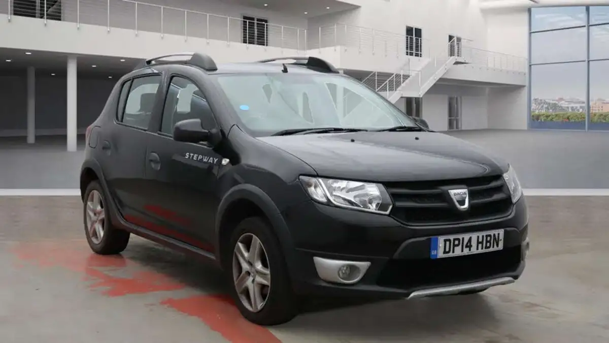 2014-dacia-sandero-stepway-15d-ambiance-big-0
