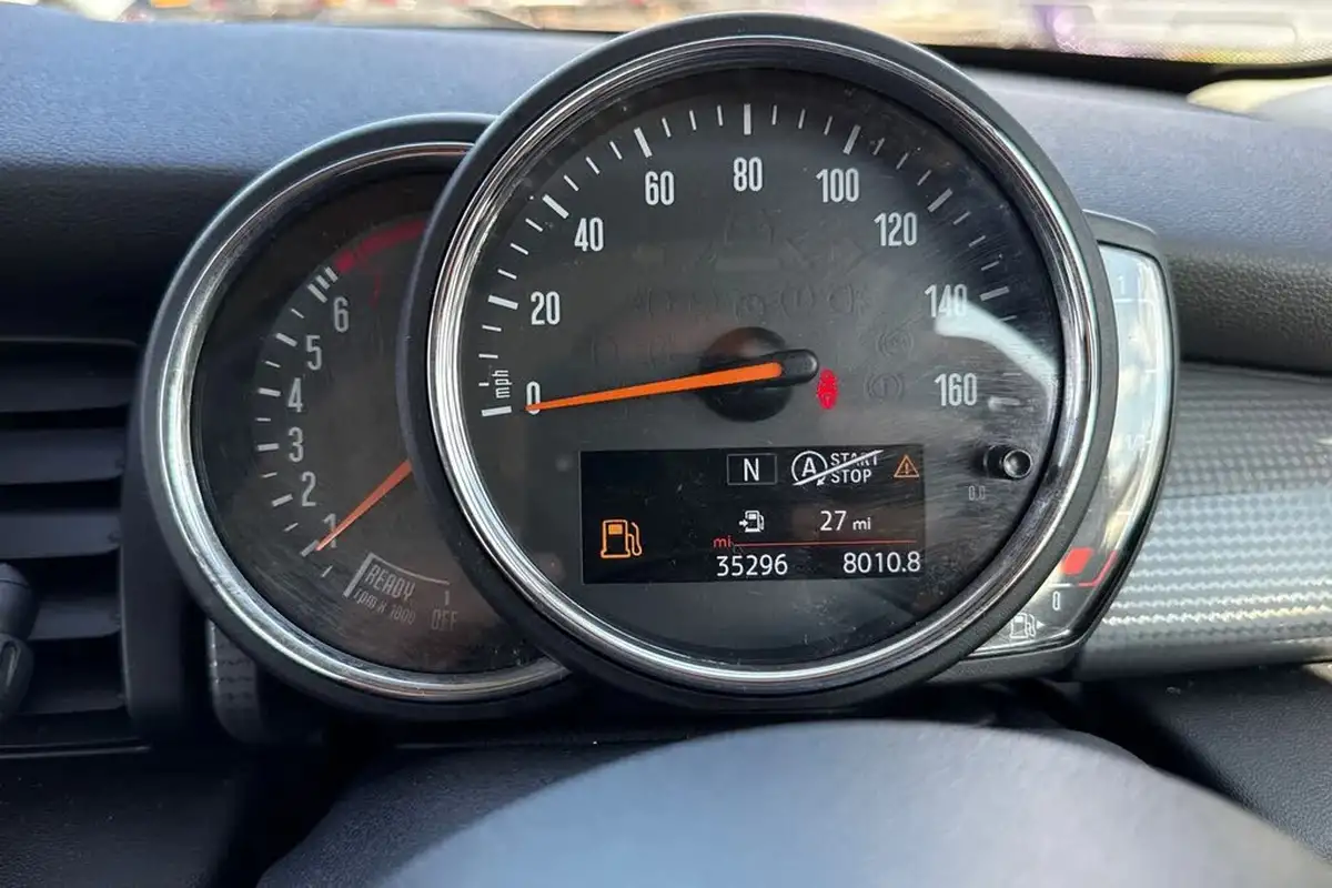 2019-mini-cooper-15-cooper-classic-hatchback-5d-big-29