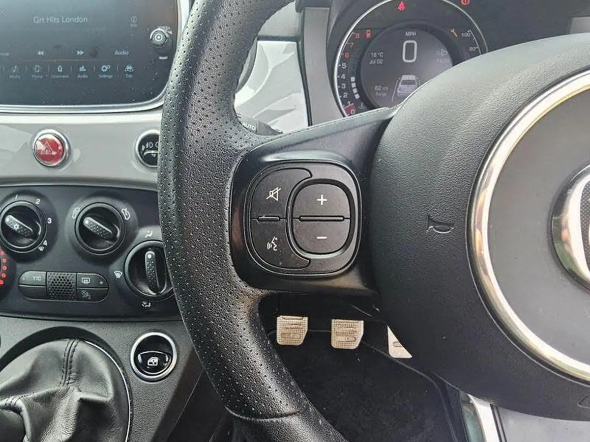 2021-abarth-595-14-tjet-big-20