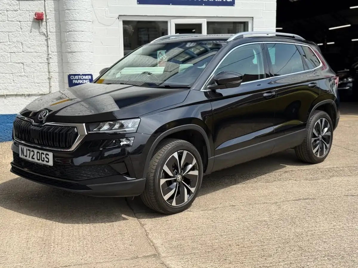 2022-skoda-karoq-15-tsi-se-l-dsg-big-0