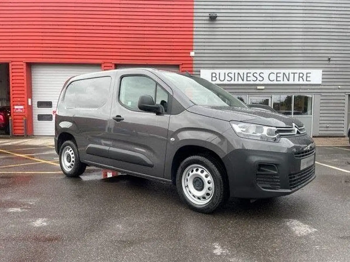 2024-citroen-berlingo-big-0