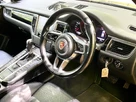 2016-porsche-macan-20-small-13