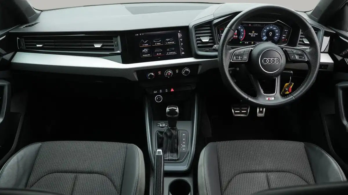 2019-audi-a1-10-30-tfsi-s-line-ss-tronic-big-13