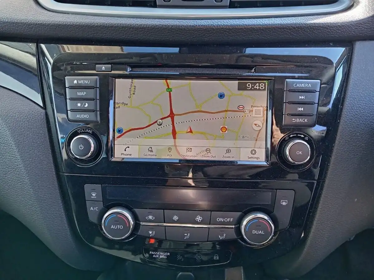 2020-nissan-qashqai-13-dig-t-acenta-premium-140ps-big-9