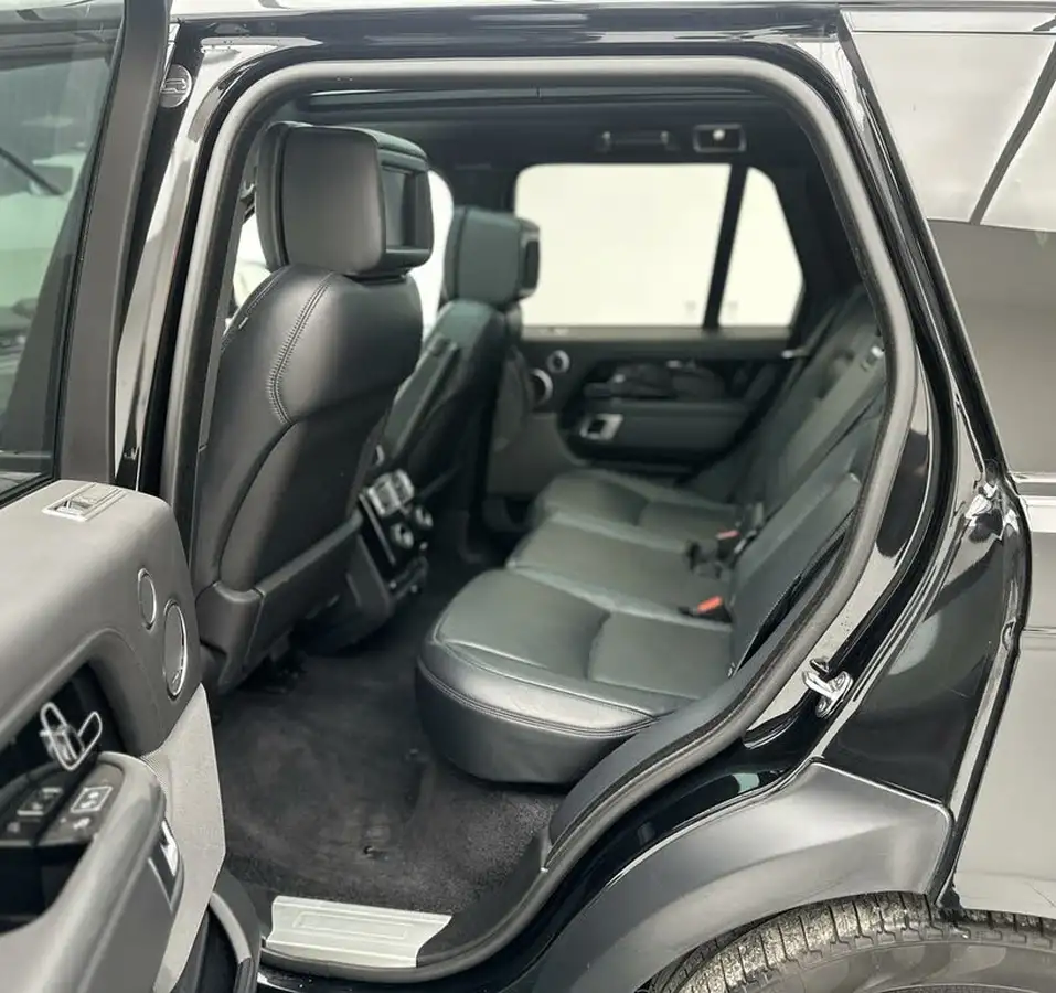 2018-land-rover-range-rover-30v6-sc-vogue-se-big-30