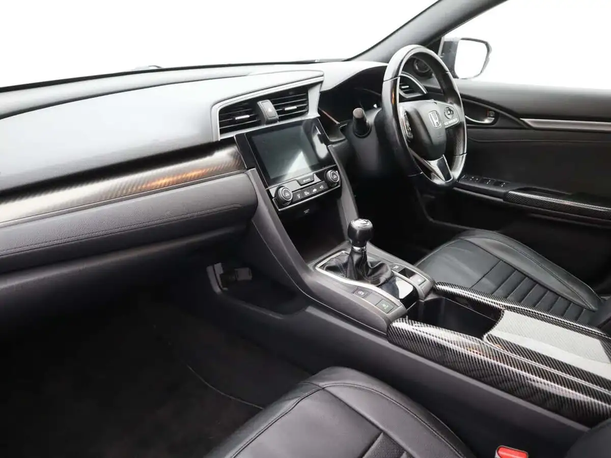 2019-honda-civic-15-vtec-turbo-sport-ss-big-26