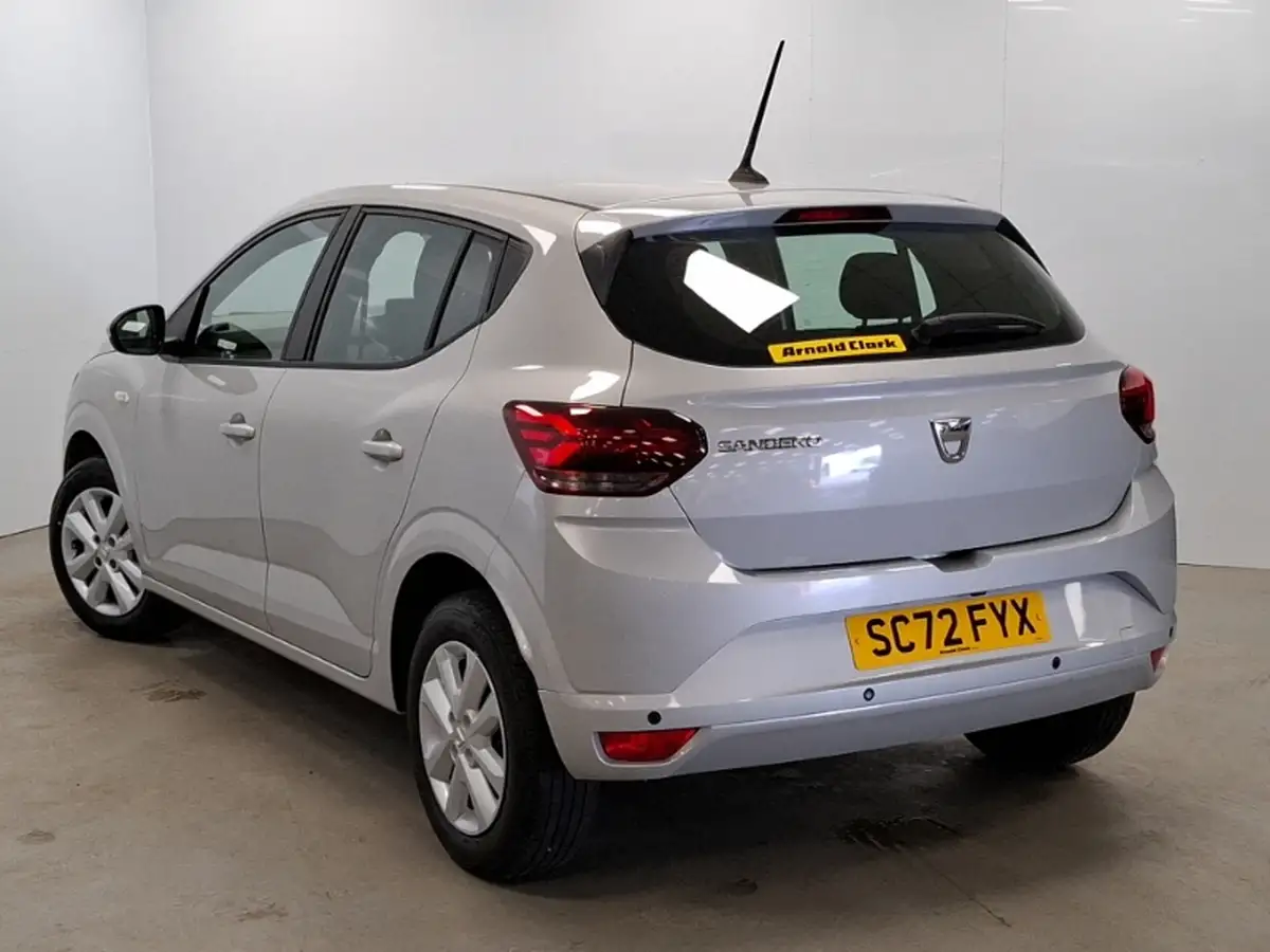 2022-dacia-sandero-10-tce-comfort-90bhp-big-1
