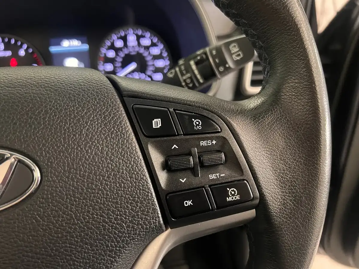 2018-hyundai-tucson-16crdi-premium-se-big-22