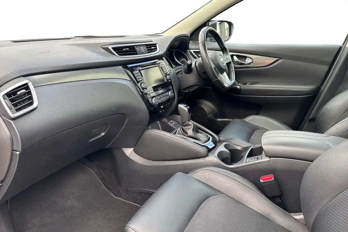 2019-nissan-qashqai-15dci-tekna-19in-alloysglass-roof-pack-dct-big-13
