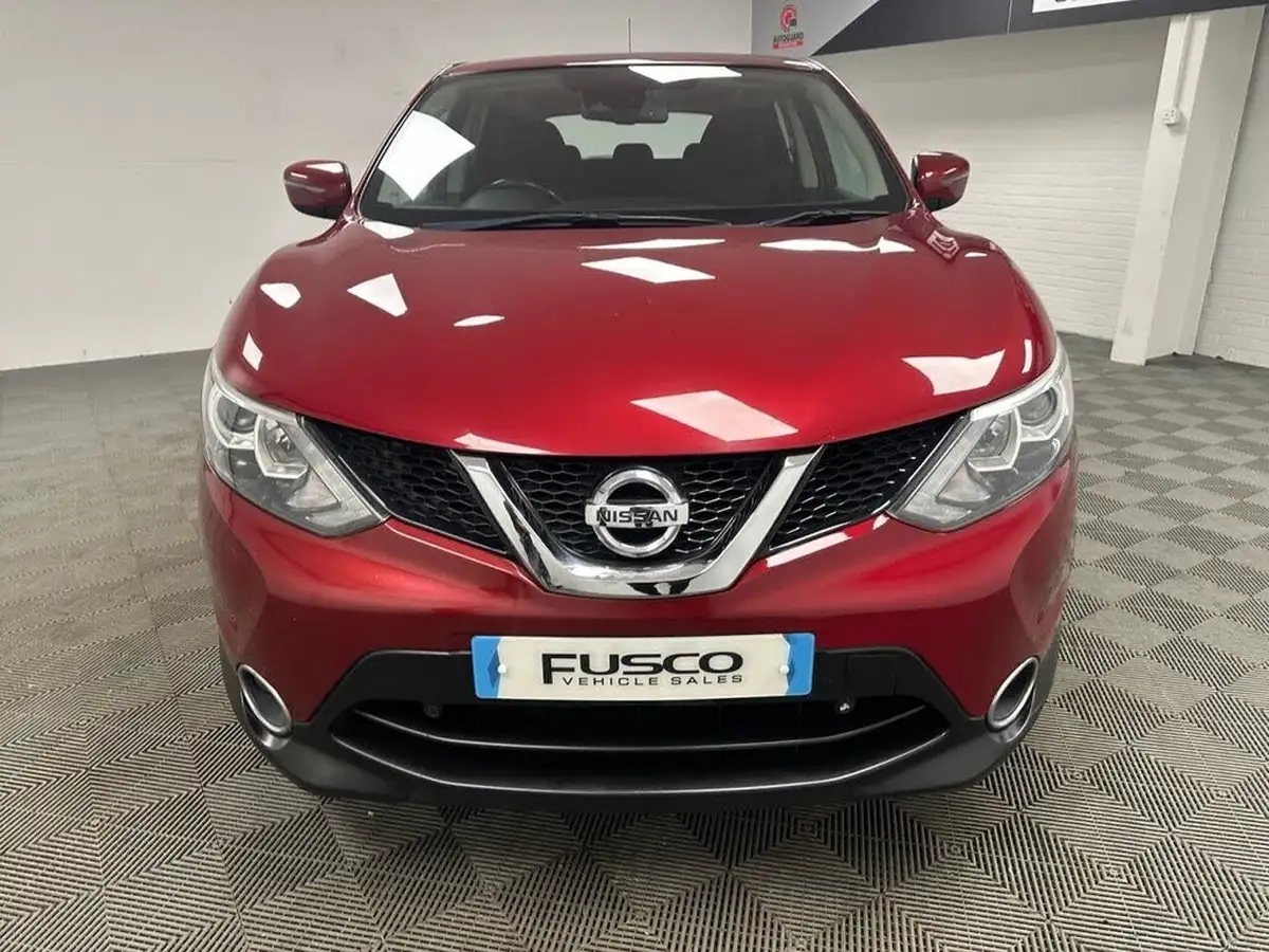 2015-nissan-qashqai-15dci-acenta-smart-vision-pack-big-2