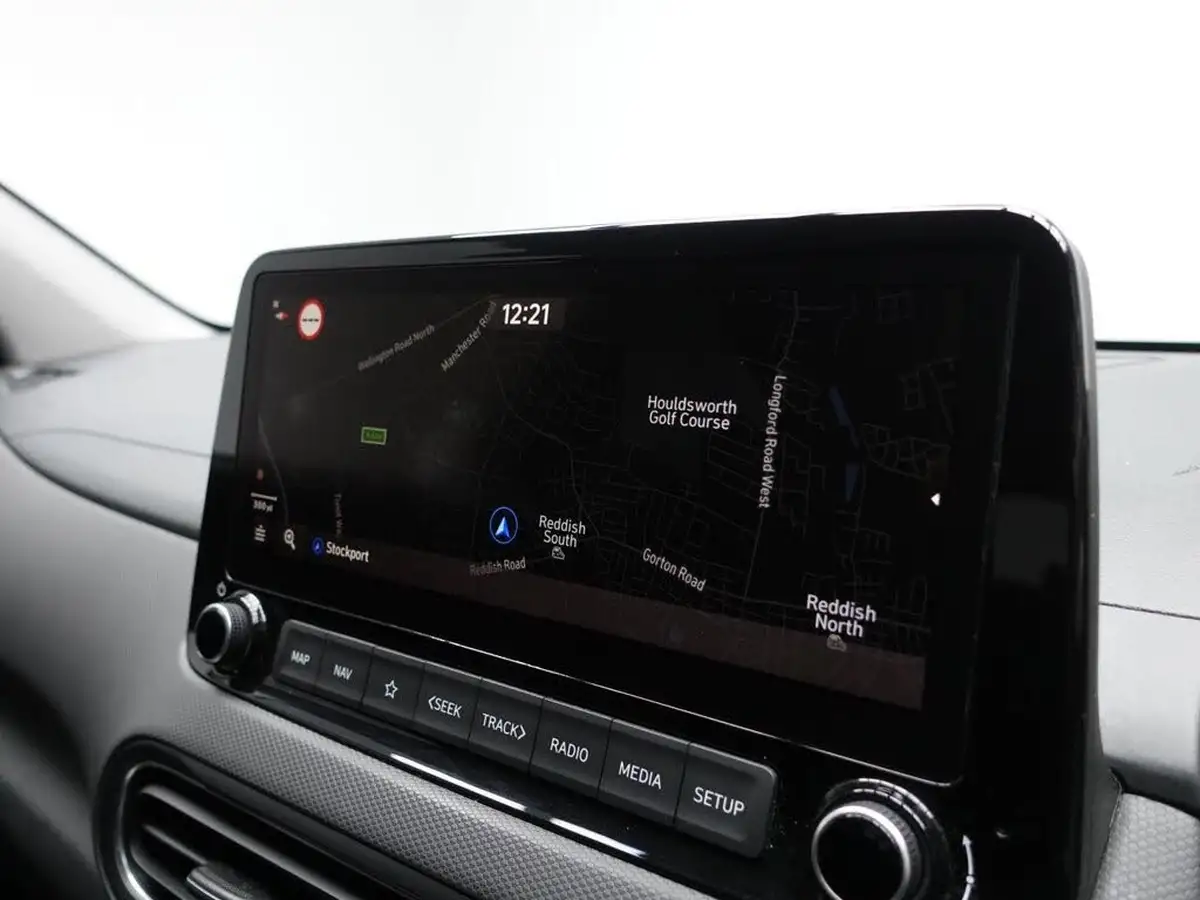 2021-hyundai-kona-16-gdi-premium-hybrid-big-25
