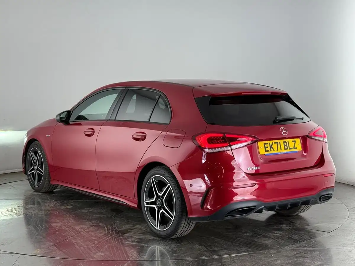 2021-mercedes-benz-a-class-13-a180-amg-line-executive-edition-hatchback-5d-7g-dct-big-4