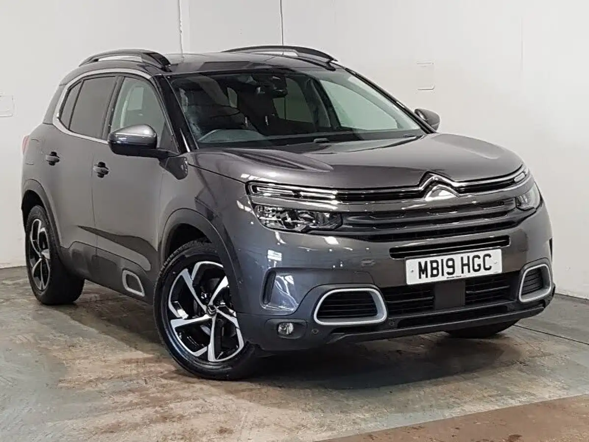2019-citroen-c5-aircross-12-puretech-flair-big-0