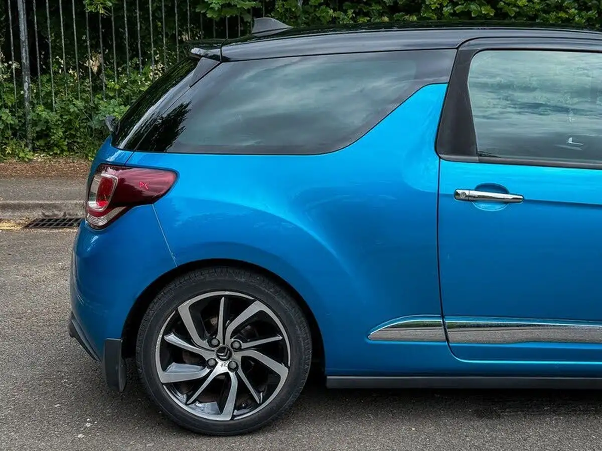 2014-citroen-ds3-16e-hdi-dstyle-plus-90bhp-airdream-big-10