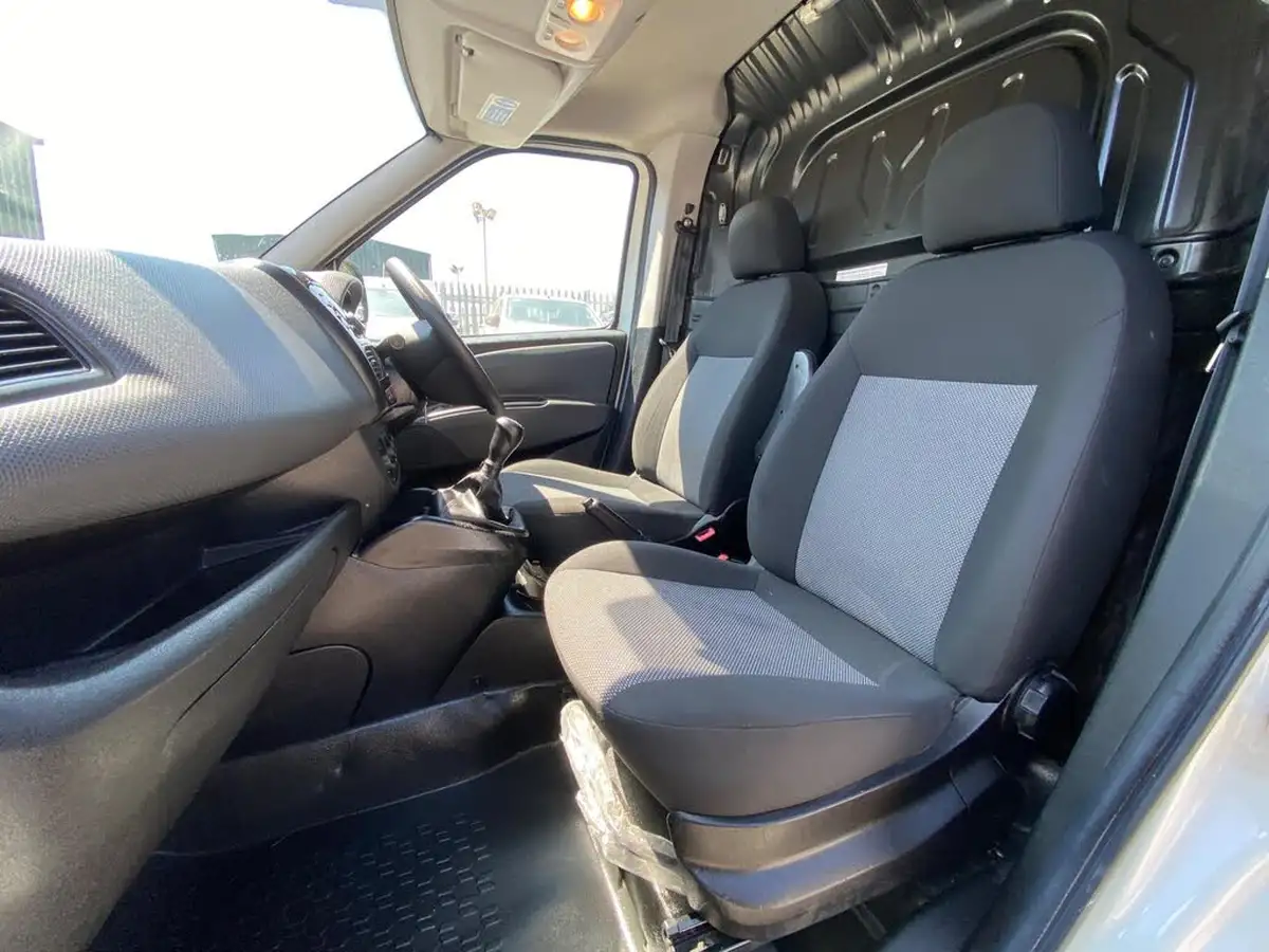 2015-fiat-doblo-cargo-13td-v-l1-refrigerated-van-big-52