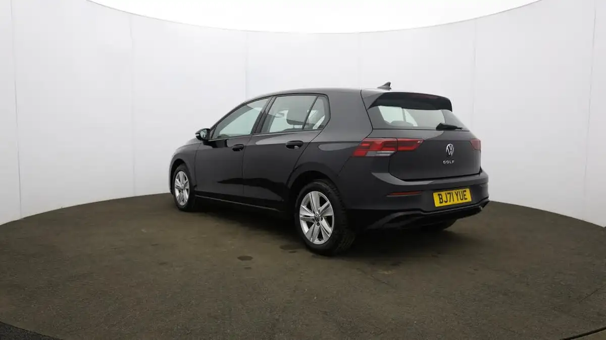 2021-volkswagen-golf-15-tsi-life-130ps-hatchback-big-54