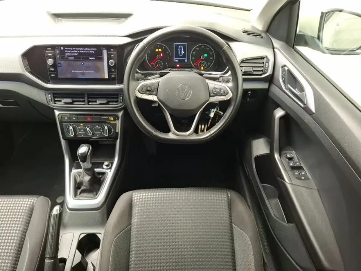 2021-volkswagen-t-cross-10-tsi-active-110ps-dsg-big-6