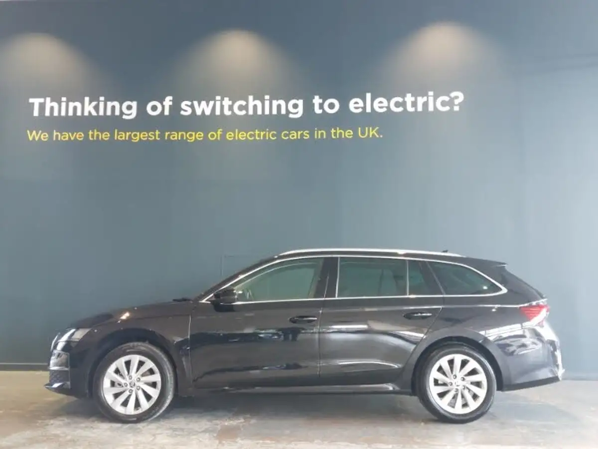 2024-skoda-octavia-20tdi-se-l-150ps-estate-dsg-big-3