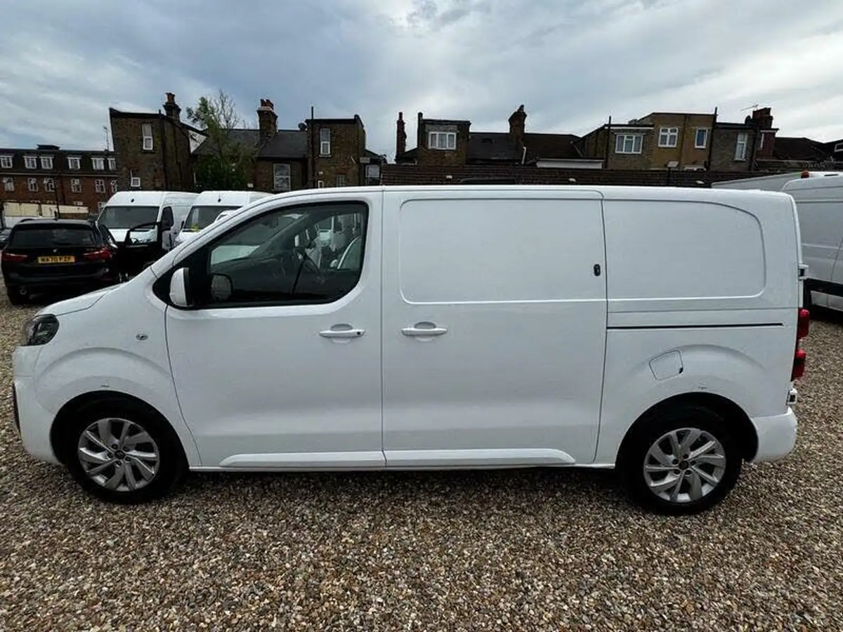 2019-citroen-dispatch-20bluehdi-enterprise-m-1400-120pseu6d-ss-panel-big-7