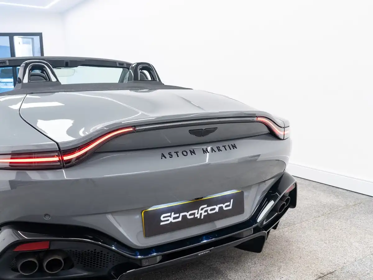 2023-aston-martin-vantage-40-v8-vantage-roadster-auto-big-16
