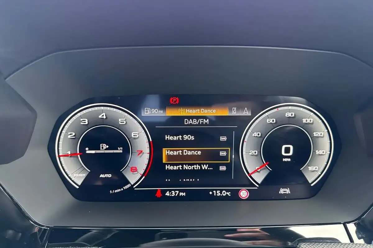 2024-audi-a3-15-35-tfsi-black-edition-saloon-4d-big-27