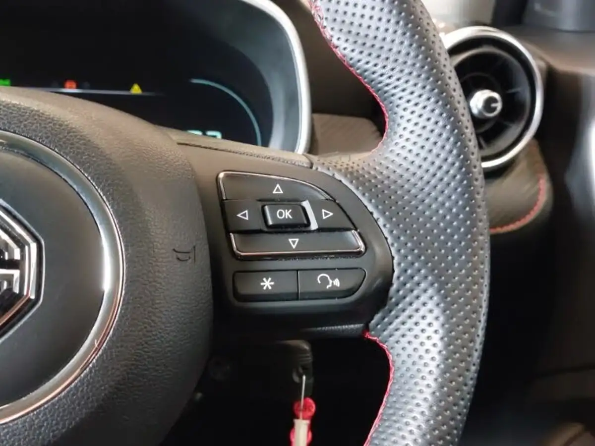2024-mg-zs-suv-15-vti-tech-exclusive-big-16