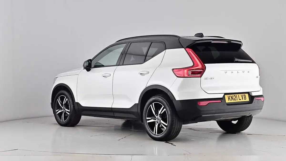 2021-volvo-xc40-15-t3-r-design-161bhp-big-65