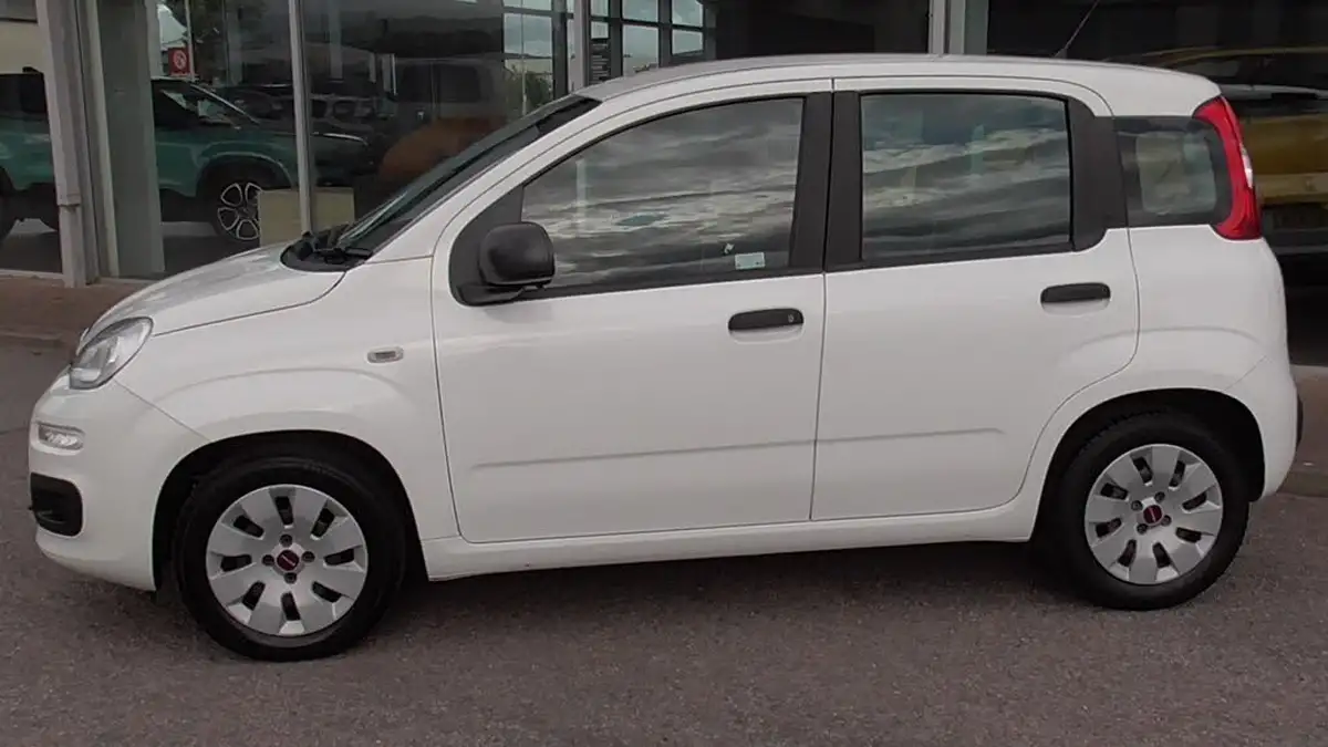 2018-fiat-panda-12-pop-big-1