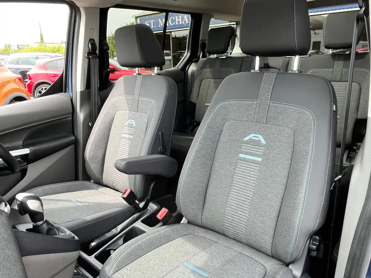 2022-ford-grand-tourneo-connect-15-active-120ps-ecoblue-1499cc-powershift-big-60
