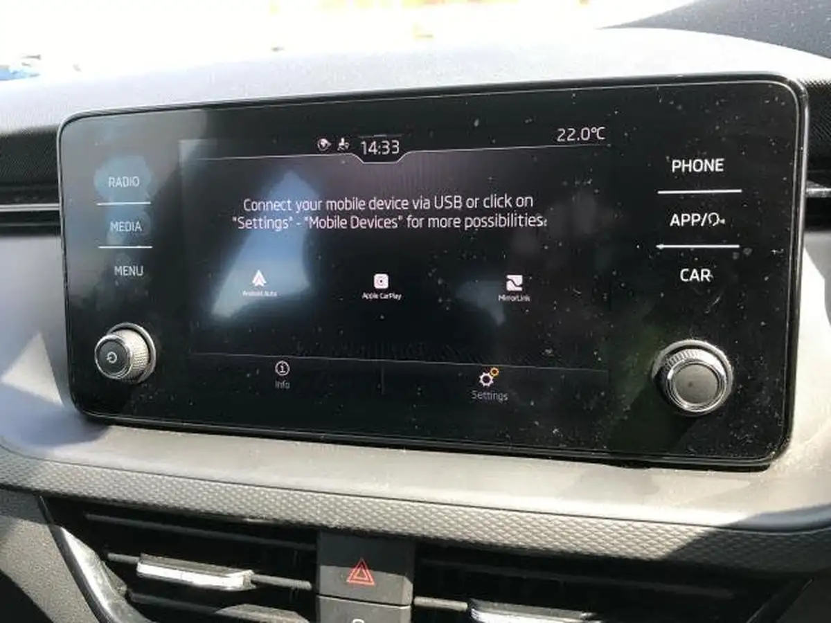 2022-skoda-scala-15-tsi-se-dsg-big-32