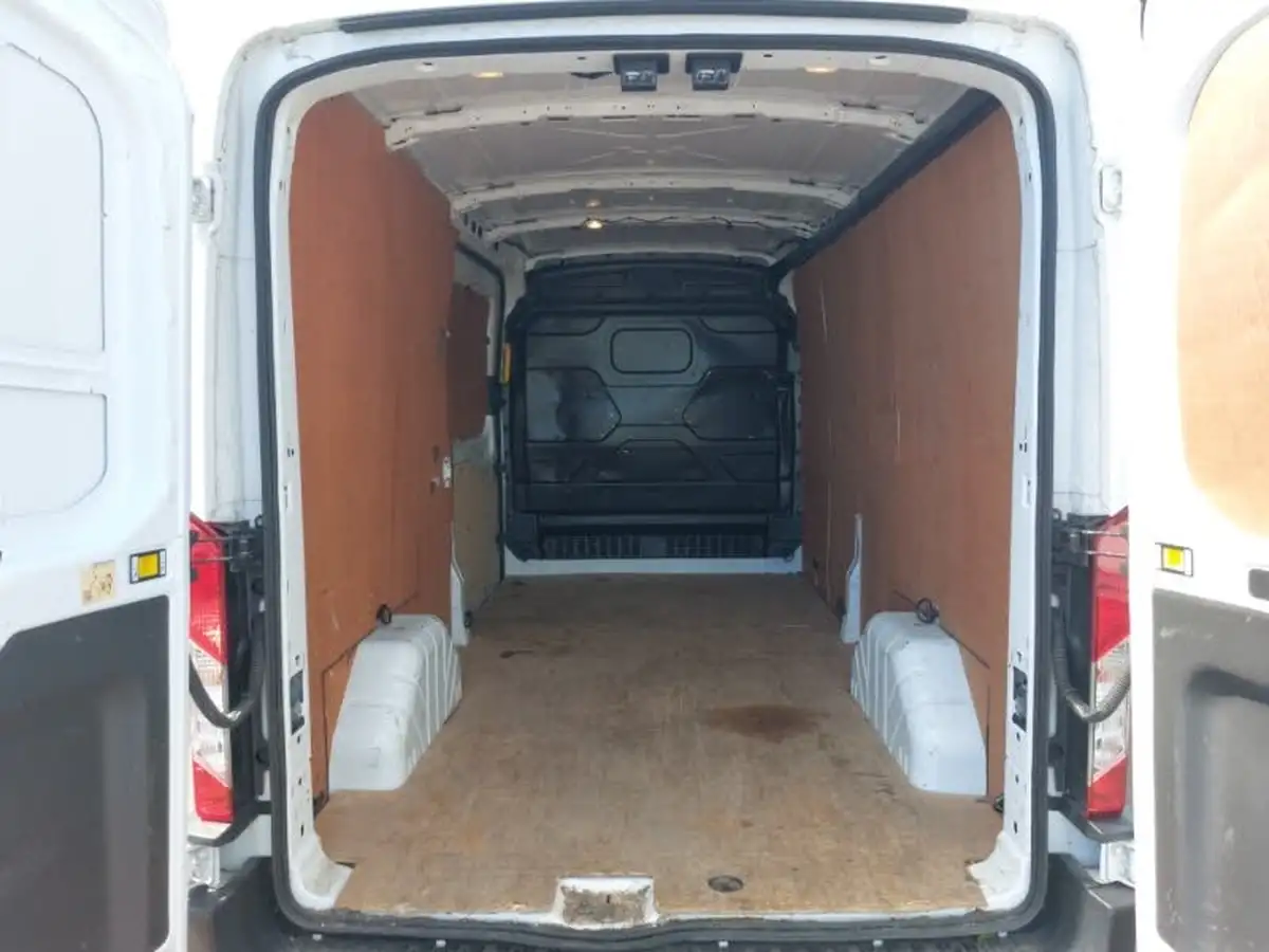 2021-ford-transit-20tdci-350-l2h2-leader-hybrid-130pseu6dt-panel-van-big-7