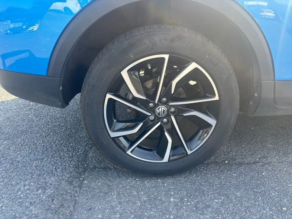 2021-mg-zs-suv-15-vti-tech-exclusive-big-31