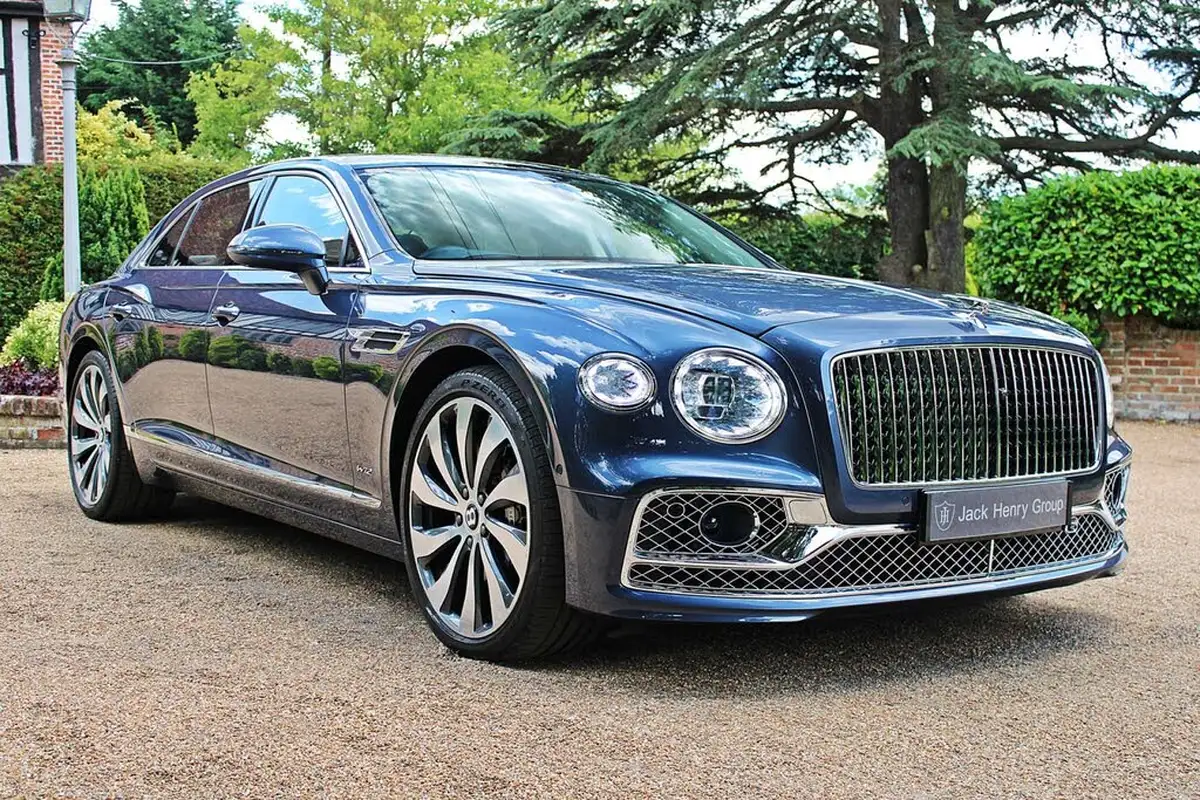 2021-bentley-flying-spur-60-w12-big-1
