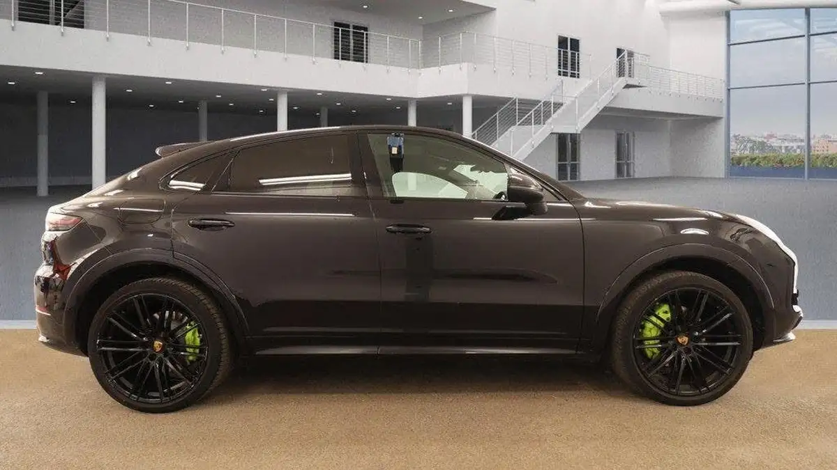 2020-porsche-cayenne-30-v6-e-hybrid-462ps-coupe-big-5