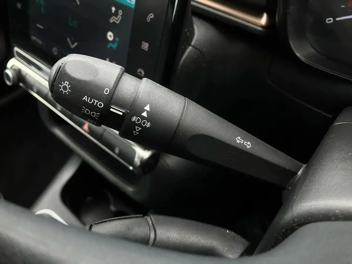 2019-citroen-c3-12-puretech-origins-83ps-big-33