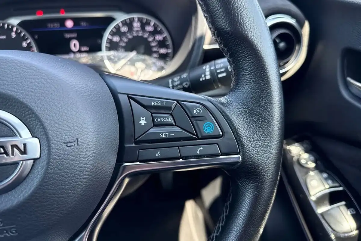 2022-nissan-juke-10-dig-t-tekna-big-38