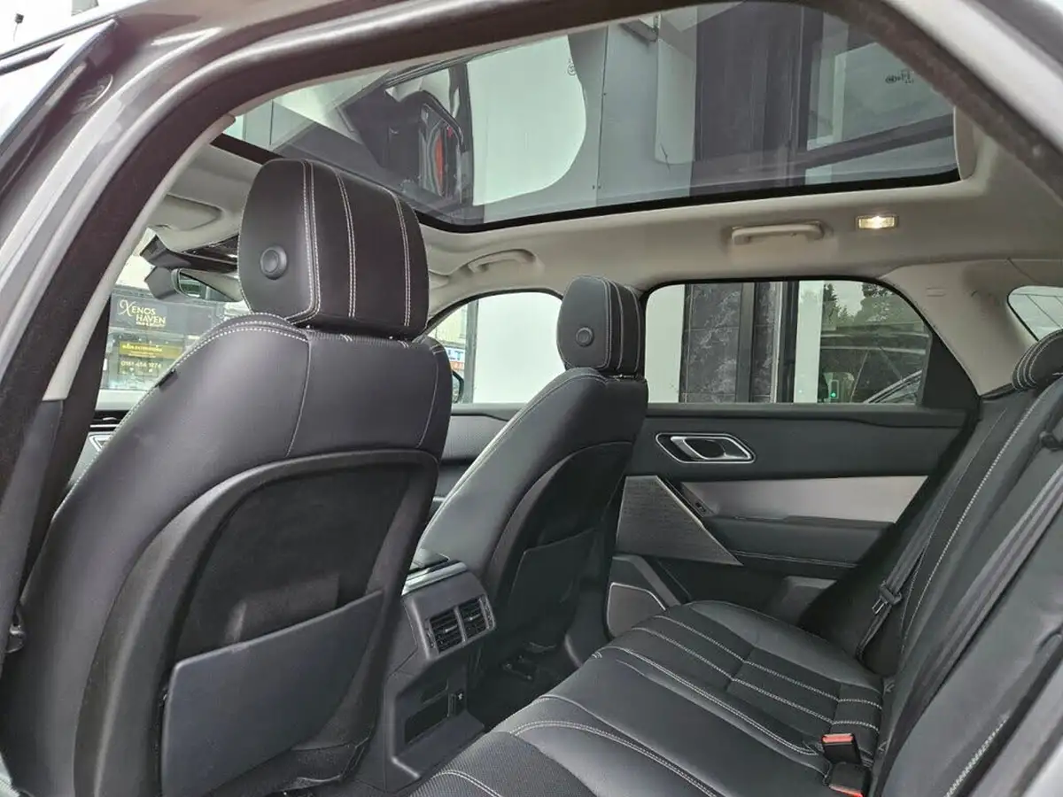 2018-land-rover-range-rover-velar-20-d240-se-ss-big-26