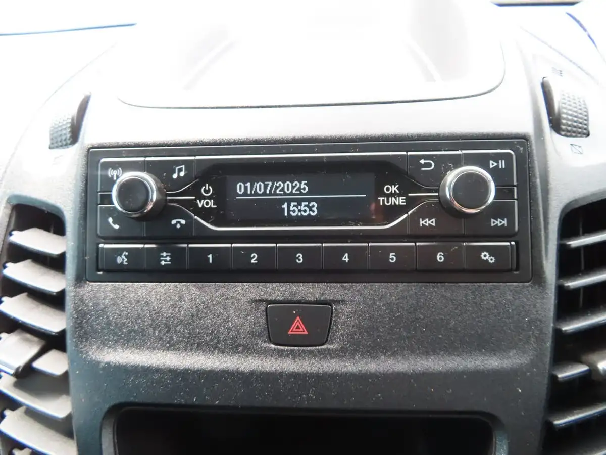 2021-ford-transit-connect-big-42