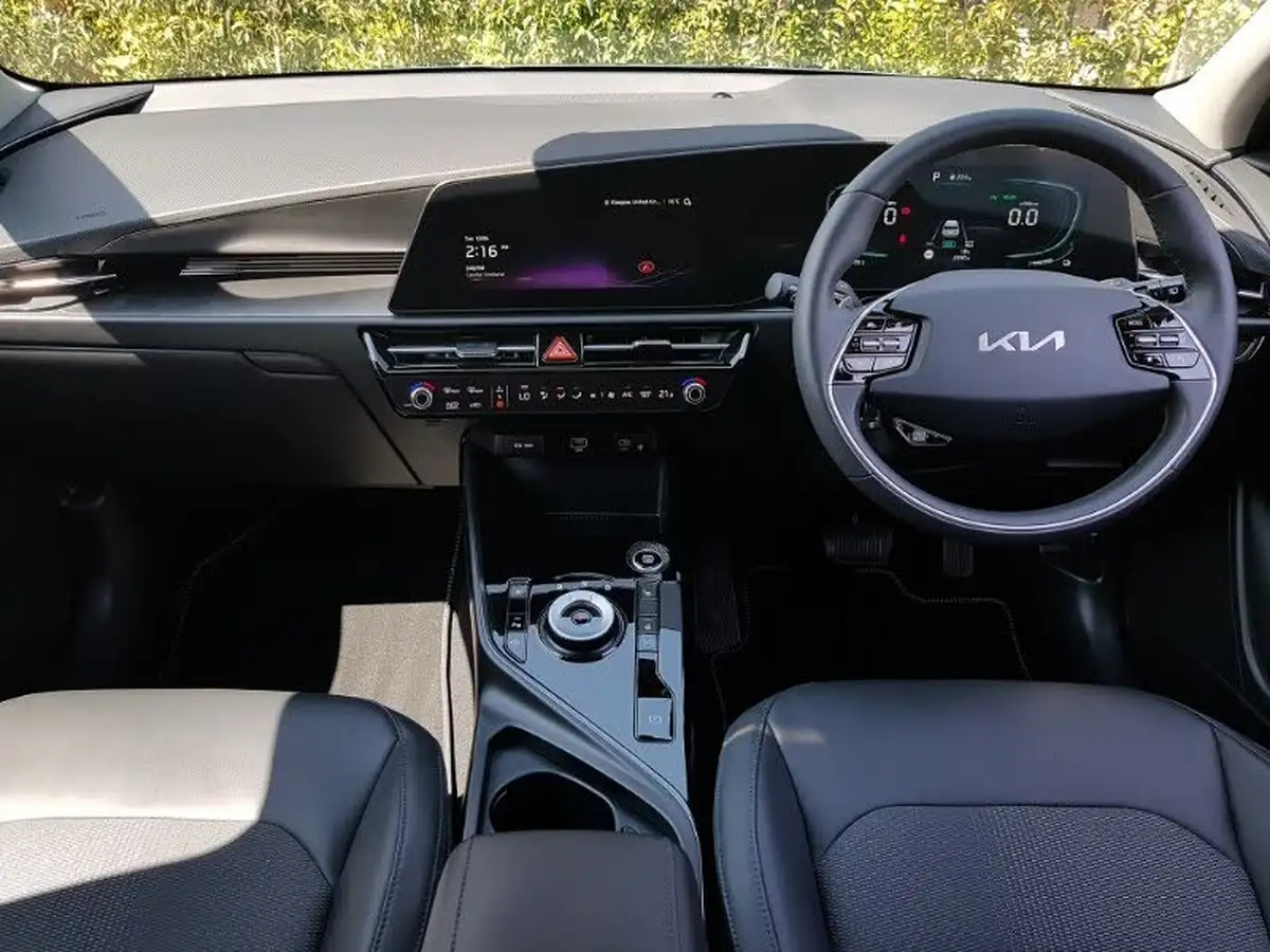 2024-kia-niro-16-gdi-139bhp-hev-132kwh-big-2