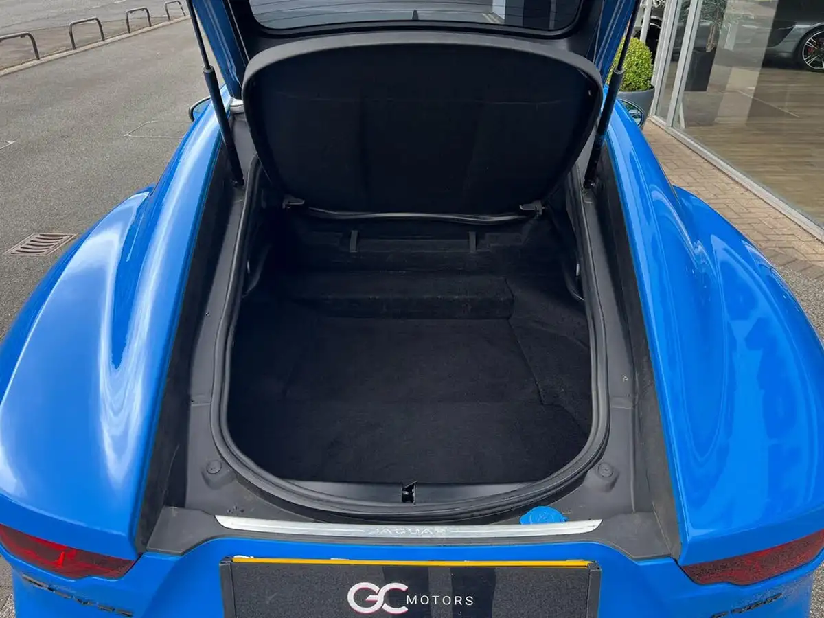 2021-jaguar-f-type-50-v8-sc-reims-edition-big-50