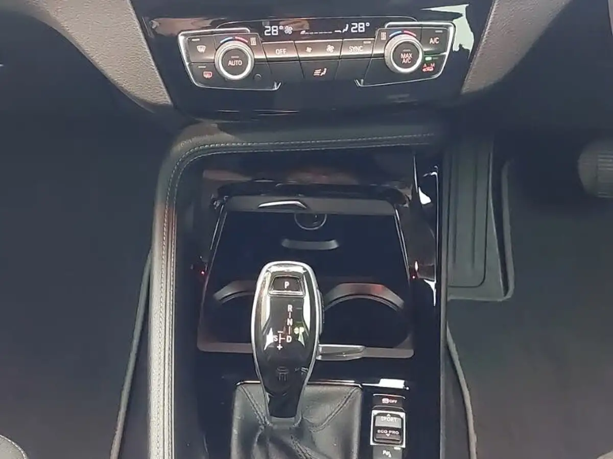 2021-bmw-x2-20-xdrive20i-sport-big-10