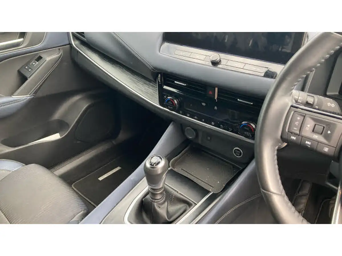 2022-nissan-qashqai-13-dig-t-tekna-140ps-mild-hybrid-big-13