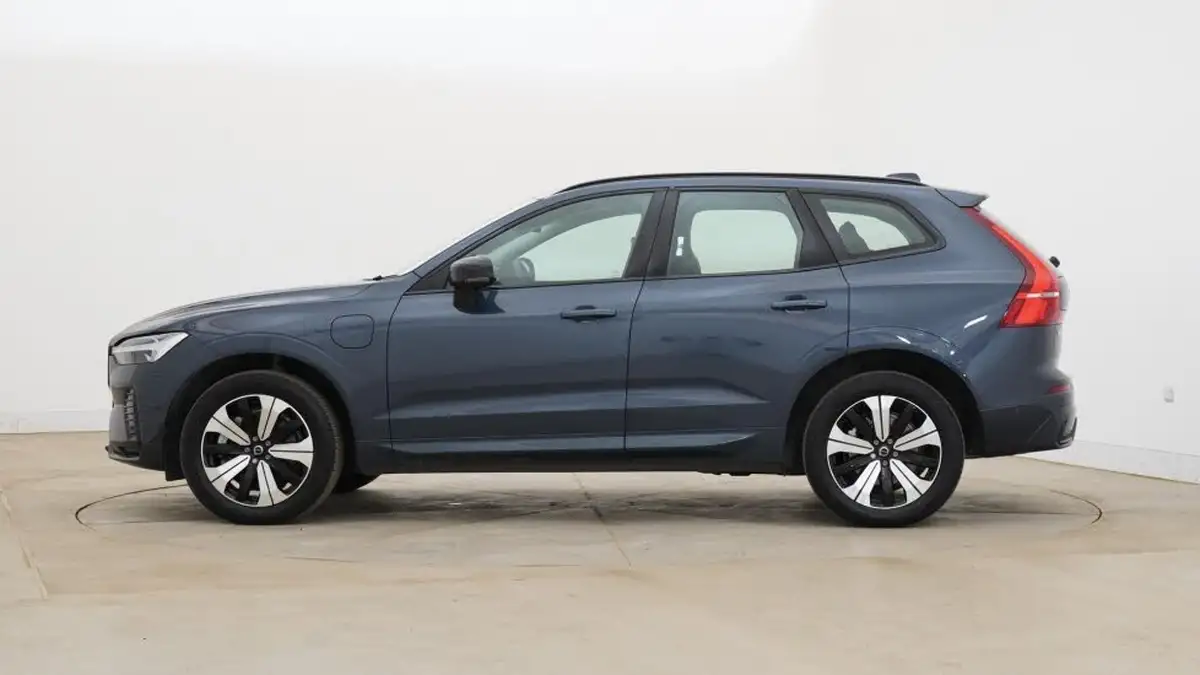2024-volvo-xc60-20-b5-plus-big-5
