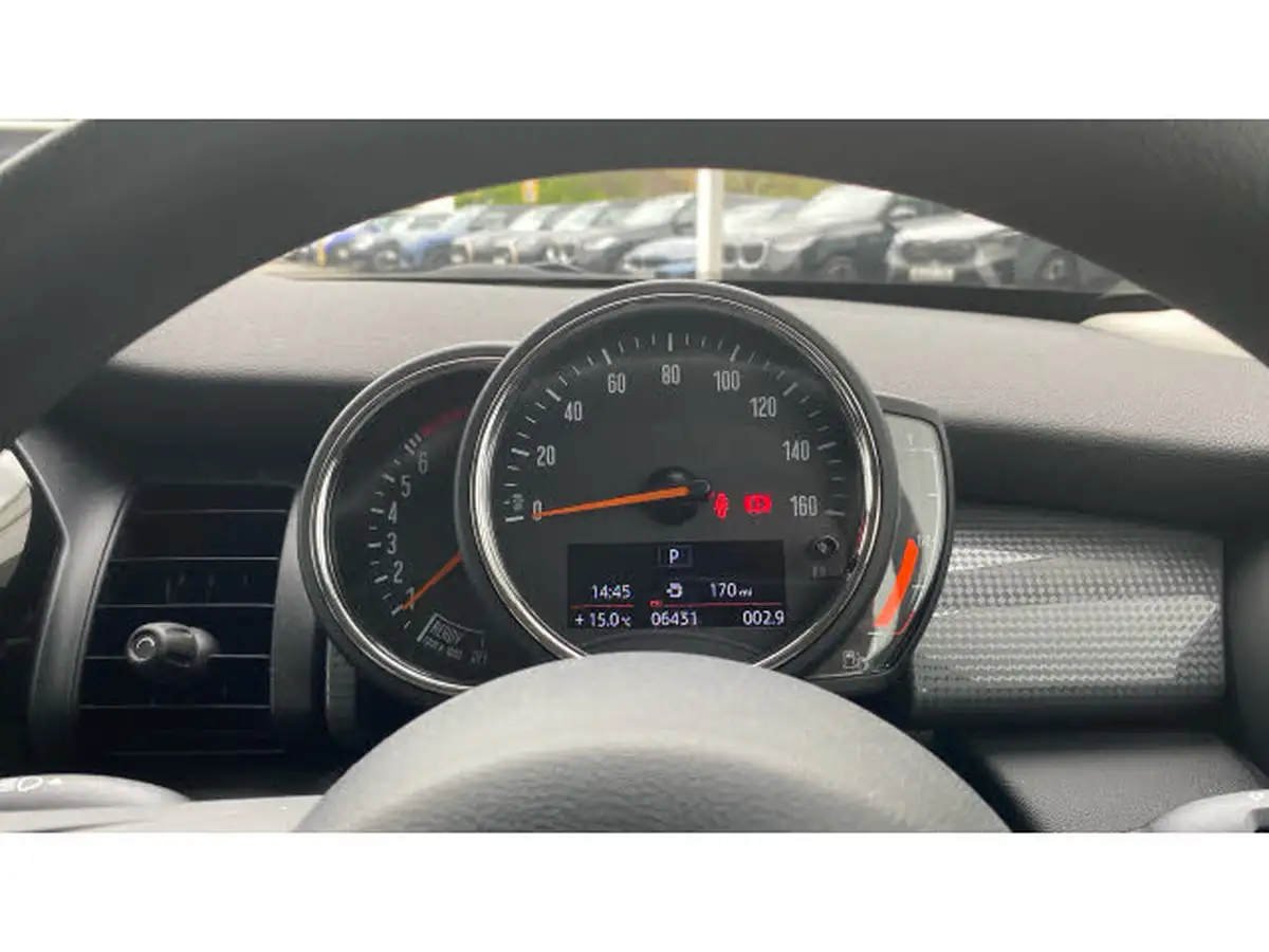 2019-mini-cooper-15-cooper-classic-hatchback-3d-auto-big-8