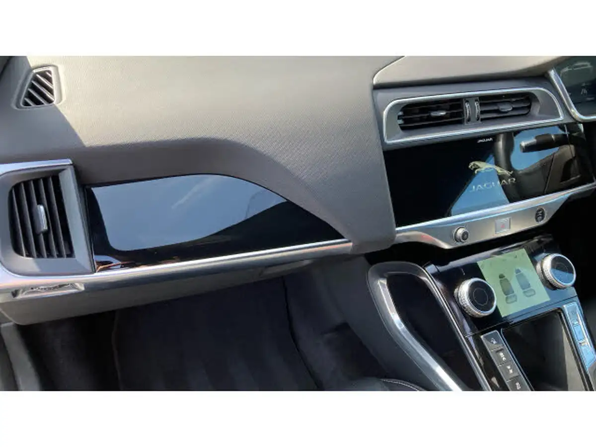 2019-jaguar-i-pace-ev400-se-big-25