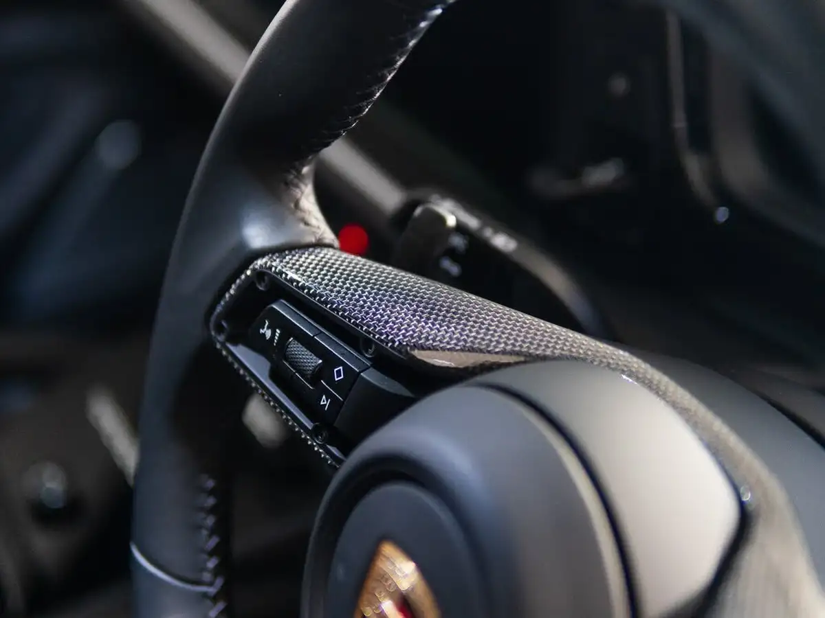 2024-porsche-cayenne-30-v6-e-hybrid-470ps-coupe-big-32